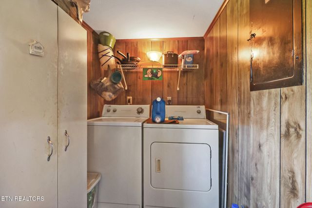 110 Clark Ave, Jamestown, TN 38556