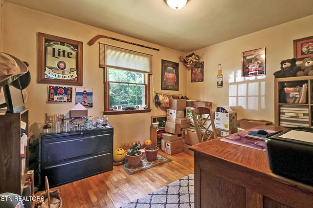 110 Clark Ave, Jamestown, TN 38556