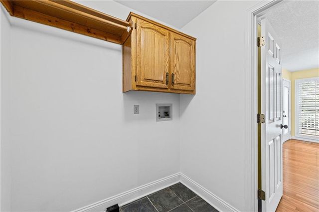 4203 NE 57th Terrace, Kansas City, MO 64119