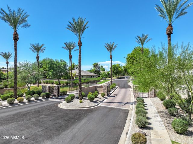 788 E SCORPIO Place, Chandler, AZ 85249