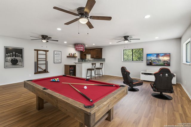 8127 Talkenhorn, Converse, TX 78109