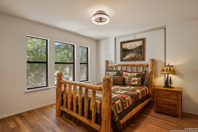 8127 Talkenhorn, Converse, TX 78109