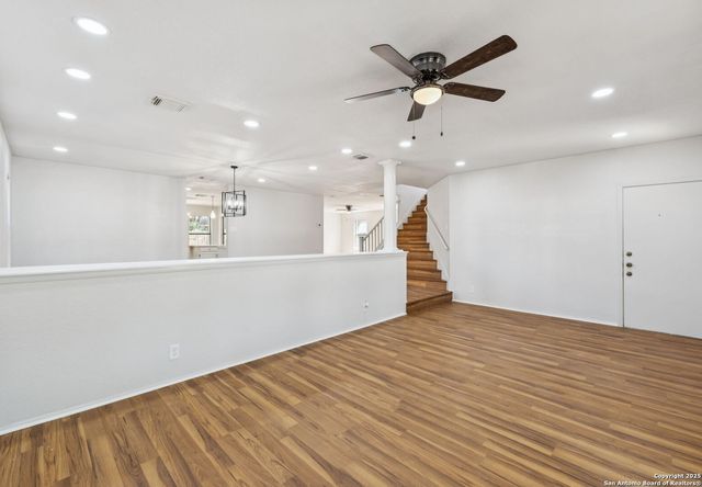 8127 Talkenhorn, Converse, TX 78109