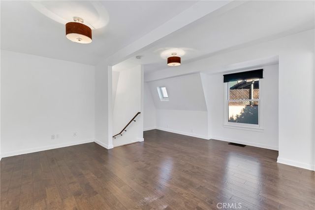 6117 Glen Holly Street, Los Angeles, CA 90068