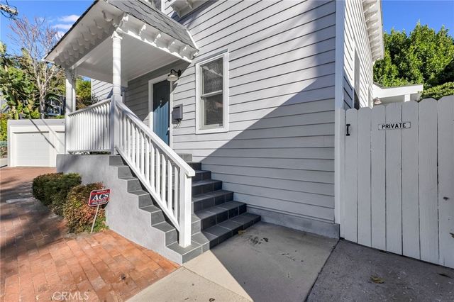 6117 Glen Holly Street, Los Angeles, CA 90068