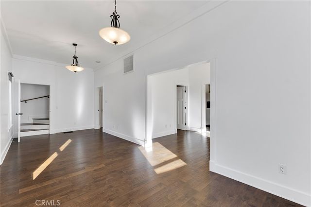 6117 Glen Holly Street, Los Angeles, CA 90068