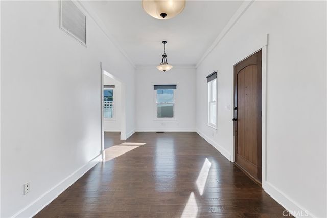 6117 Glen Holly Street, Los Angeles, CA 90068