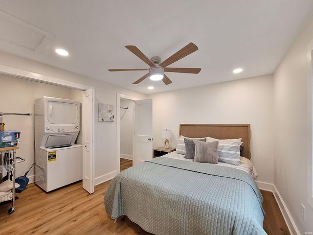 319 N Fourth Avenue, Evansville, IN 47710