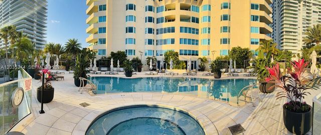 400 S Pointe Drive 307, Miami Beach, FL 33139