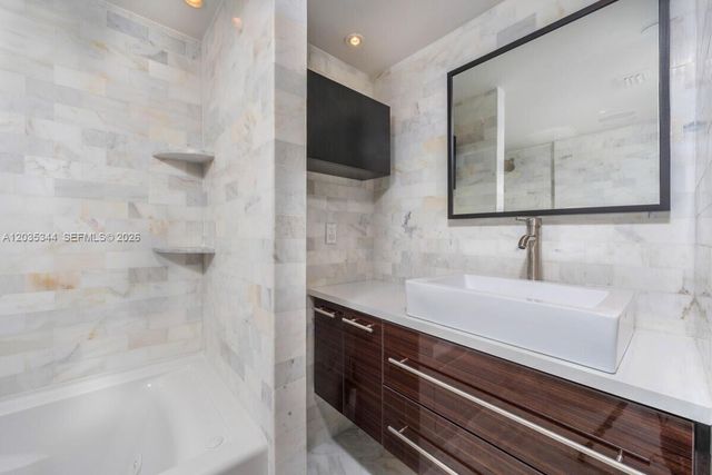 400 S Pointe Drive 307, Miami Beach, FL 33139