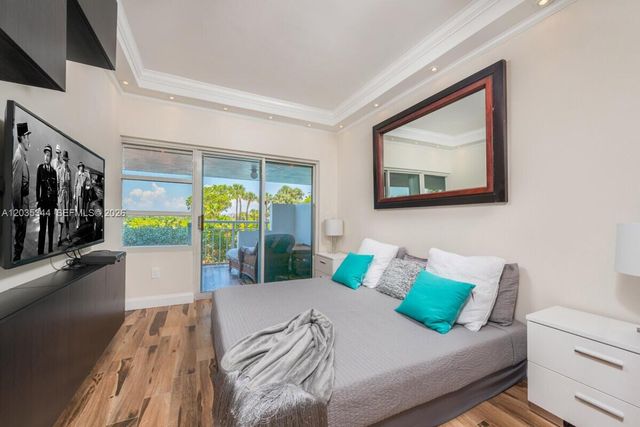 400 S Pointe Drive 307, Miami Beach, FL 33139