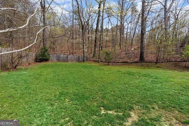 409 Willow Court, Rockmart, GA 30153