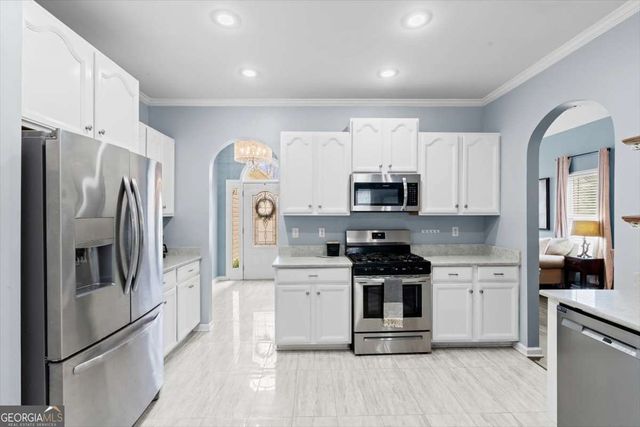 409 Willow Court, Rockmart, GA 30153