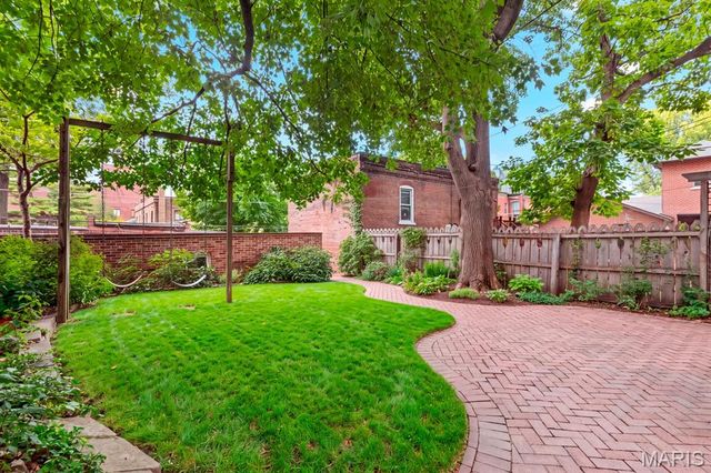 1619 Missouri Avenue, St Louis, MO 63104