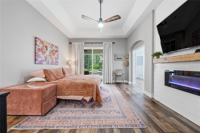 2360 PARK FOREST BOULEVARD, Mount Dora, FL 32757
