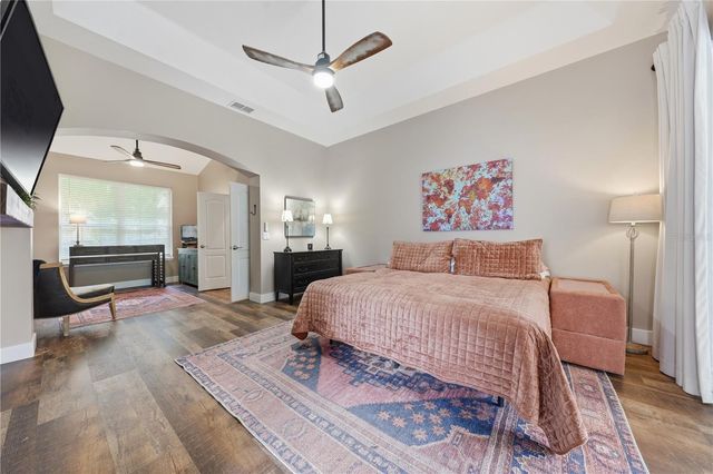 2360 PARK FOREST BOULEVARD, Mount Dora, FL 32757