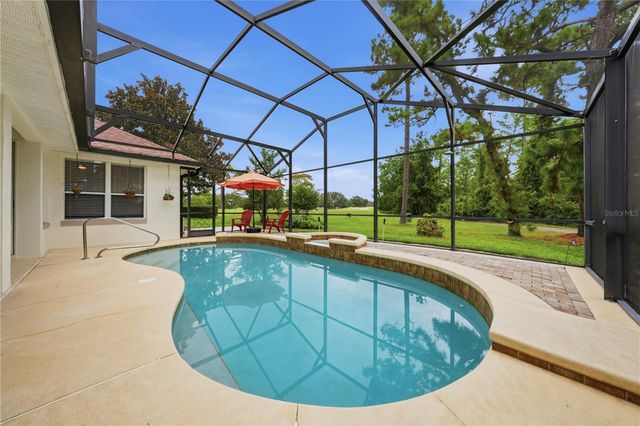 2360 PARK FOREST BOULEVARD, Mount Dora, FL 32757