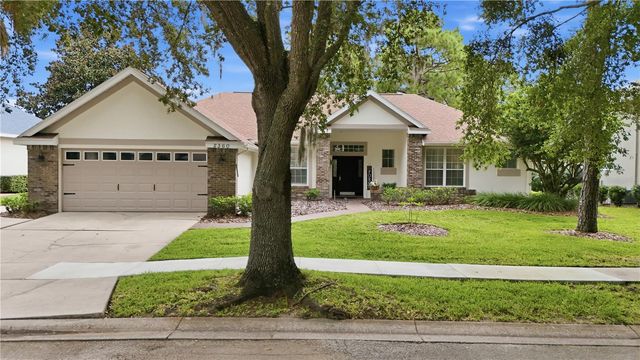 2360 PARK FOREST BOULEVARD, Mount Dora, FL 32757