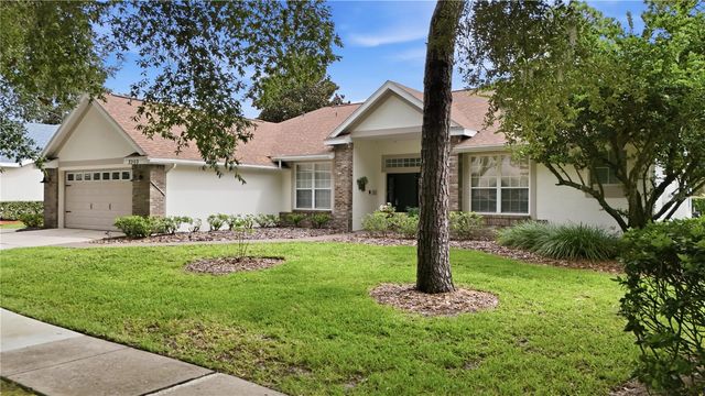 2360 PARK FOREST BOULEVARD, Mount Dora, FL 32757