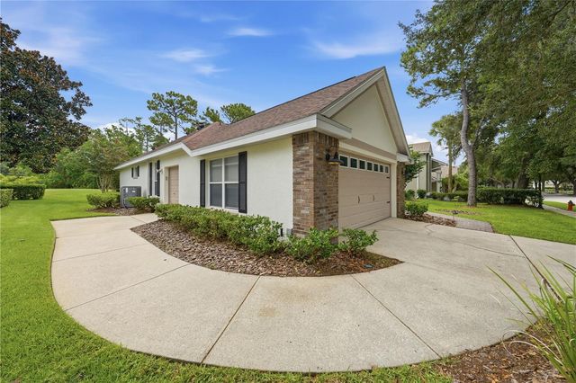2360 PARK FOREST BOULEVARD, Mount Dora, FL 32757