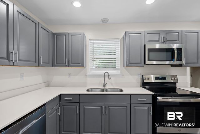 6879 Emory Drive, Mobile, AL 36619