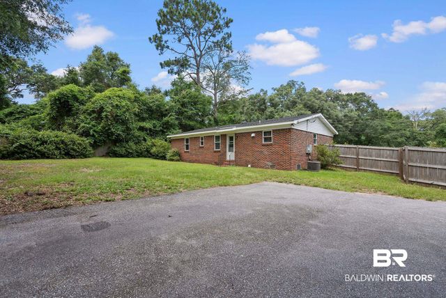 6879 Emory Drive, Mobile, AL 36619