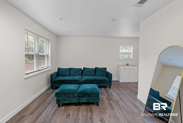 6879 Emory Drive, Mobile, AL 36619