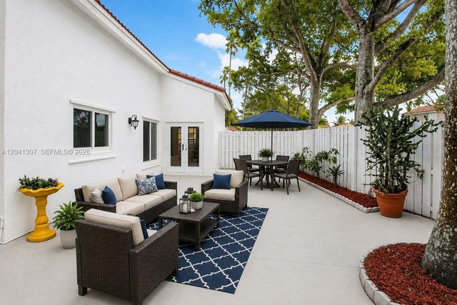 12797 NW 13th Street, Sunrise, FL 33323