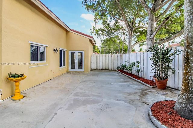 12797 NW 13th Street, Sunrise, FL 33323