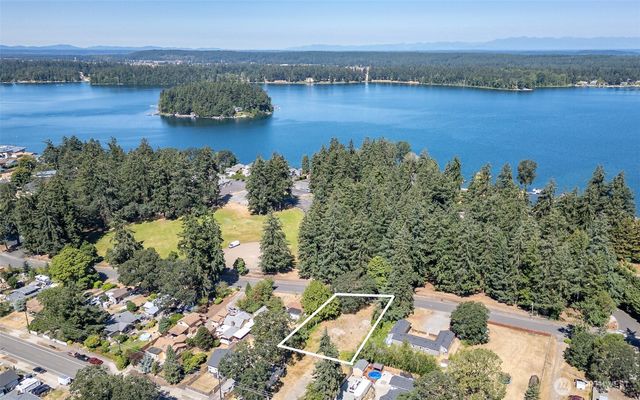 14507 Woodlawn Street SW, Lakewood, WA 98498