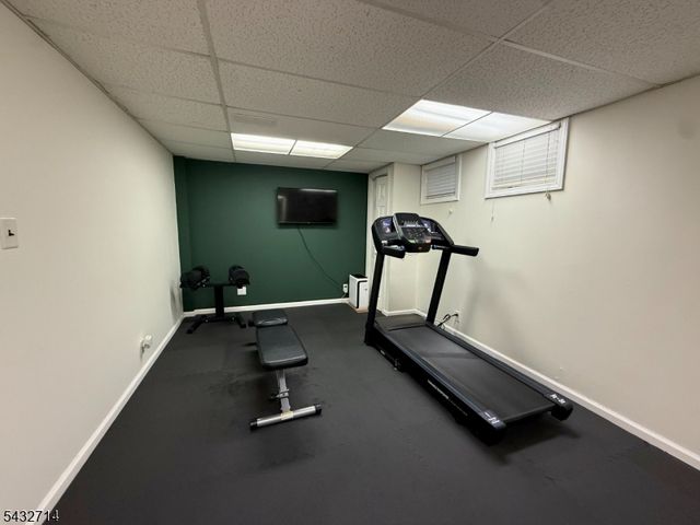 311 Tall Oak Ln, Hillsborough Twp., NJ 08844