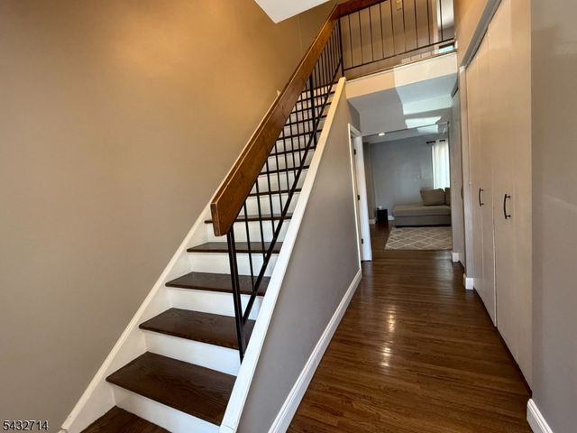 311 Tall Oak Ln, Hillsborough Twp., NJ 08844