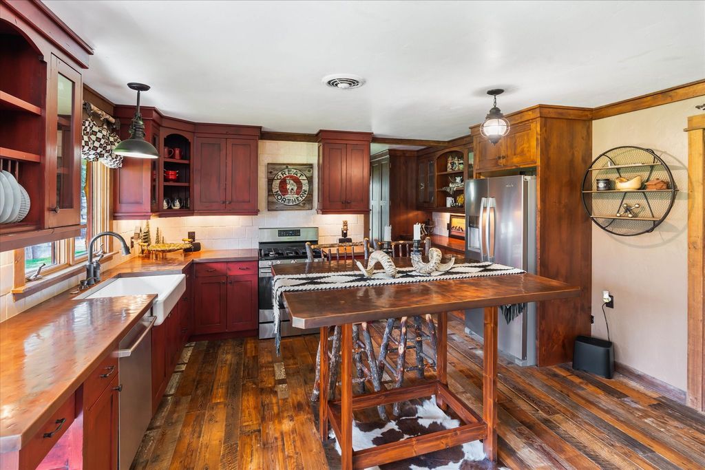2130 Lion Mountain Road, Whitefish, MT 59937 photo 15