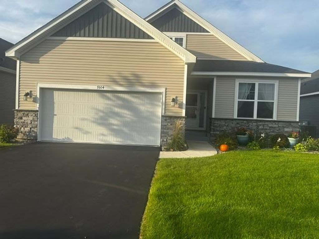 7604 38th Street N, Oakdale, MN 55128 — exterior