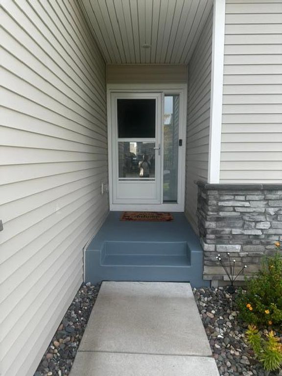 7604 38th Street N, Oakdale, MN 55128 — photo 2