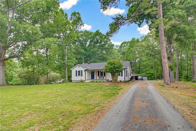 4251 Edgar Road, Sophia, NC 27350