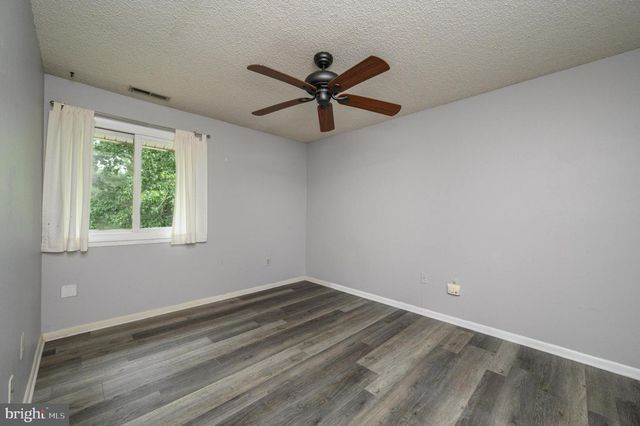 2316 RAVENS CREST DR, Plainsboro, NJ 08536