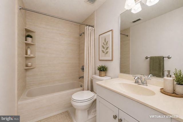 2316 RAVENS CREST DR, Plainsboro, NJ 08536