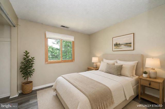 2316 RAVENS CREST DR, Plainsboro, NJ 08536