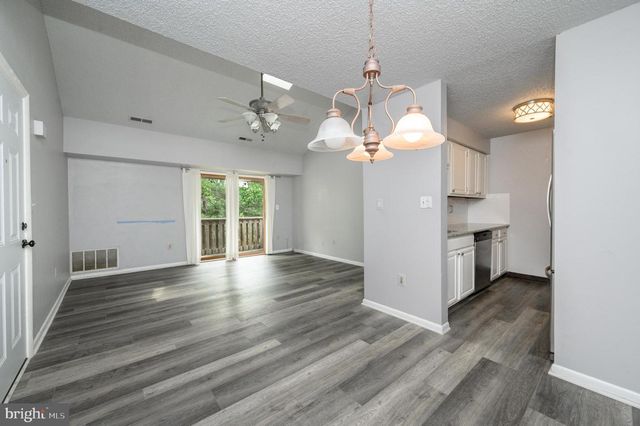 2316 RAVENS CREST DR, Plainsboro, NJ 08536