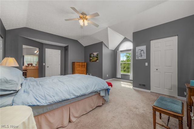 11952 Greyfriars Circle, North Royalton, OH 44133