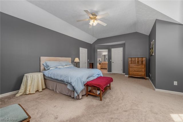 11952 Greyfriars Circle, North Royalton, OH 44133
