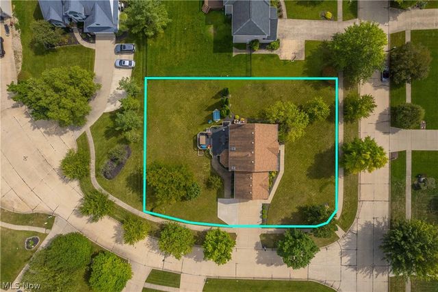 11952 Greyfriars Circle, North Royalton, OH 44133