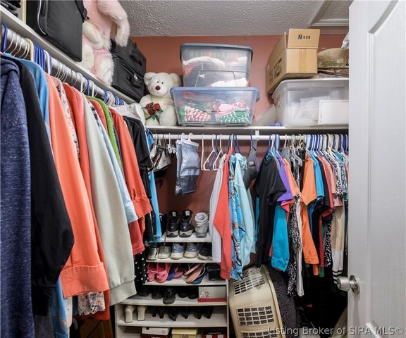 8408 Marion Martin Road, Charlestown, IN 47111