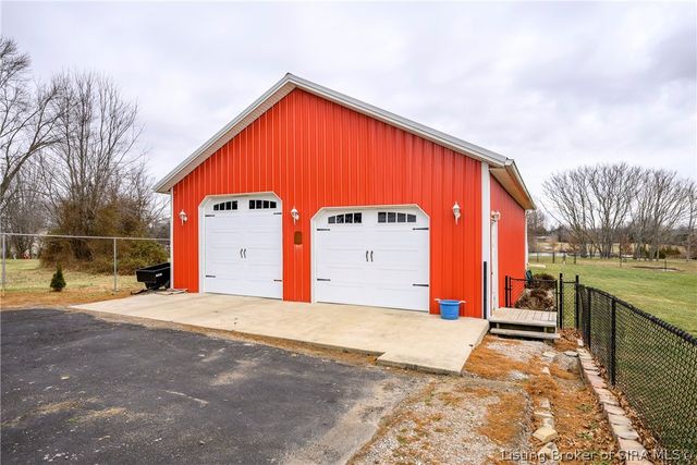 8408 Marion Martin Road, Charlestown, IN 47111