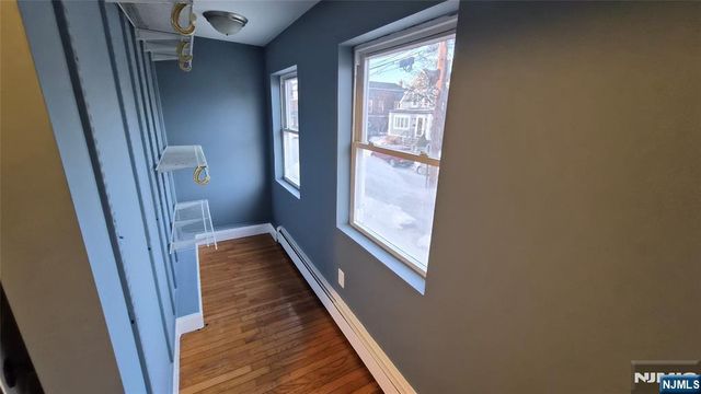 104 Wallington Avenue, Wallington, NJ 07057