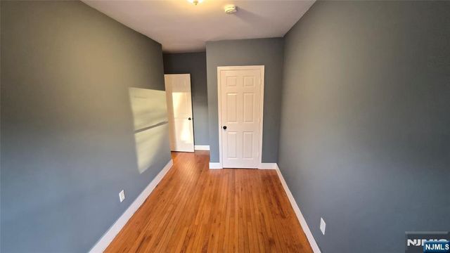 104 Wallington Avenue, Wallington, NJ 07057