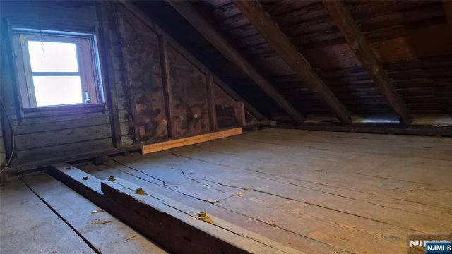 104 Wallington Avenue, Wallington, NJ 07057