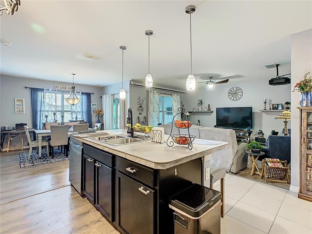 Image 5 of property listing at 1765 BROCKRIDGE ROAD, Kissimmee, FL 34744