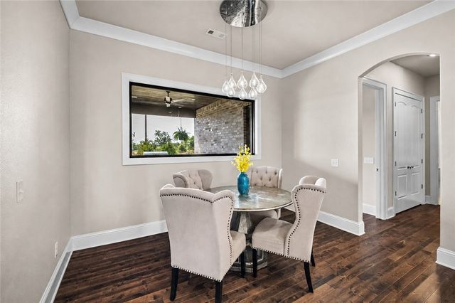 10794 SW Grand Summit Lane, Bentonville, AR 72713